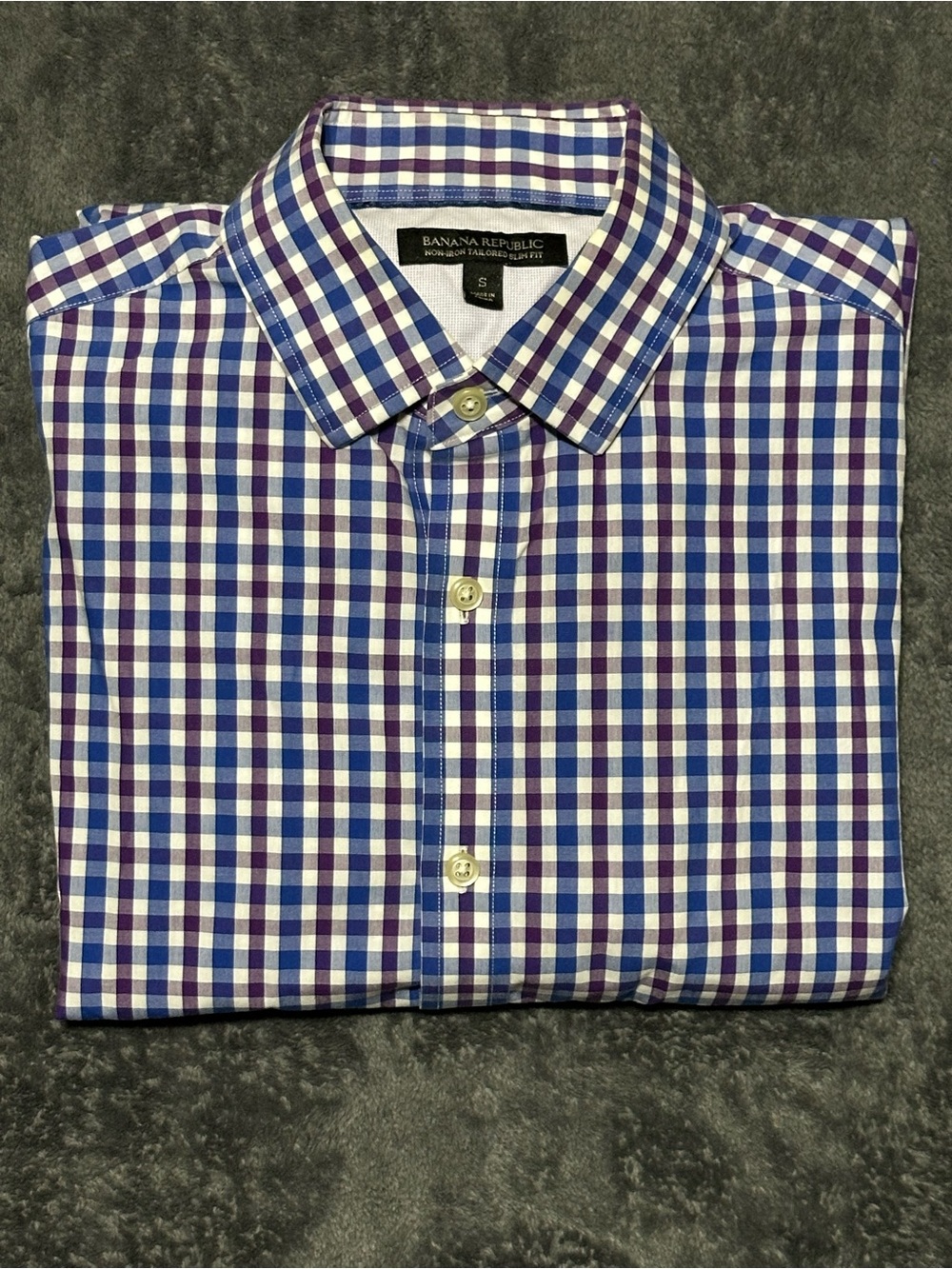 Banana Republic Men’s Blue & Purple Gingham Non-Iron Dress Shirt